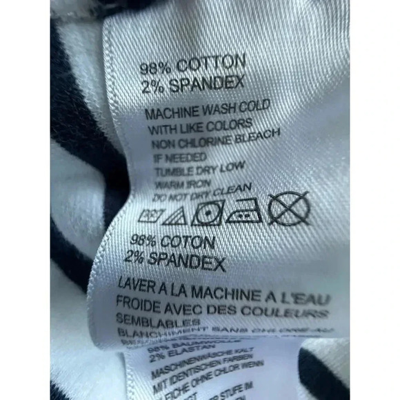 Tommy Bahama Women’s Striped Pullover Sweater Size L - Picture 6 of 6